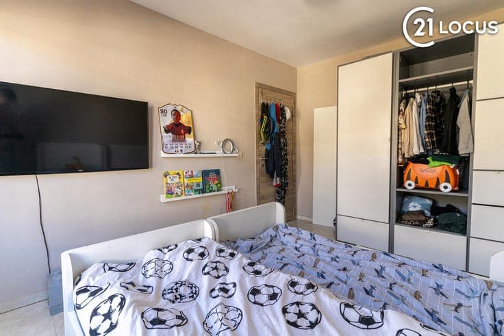 4 bedrooms, 2 bathrooms and EPC B