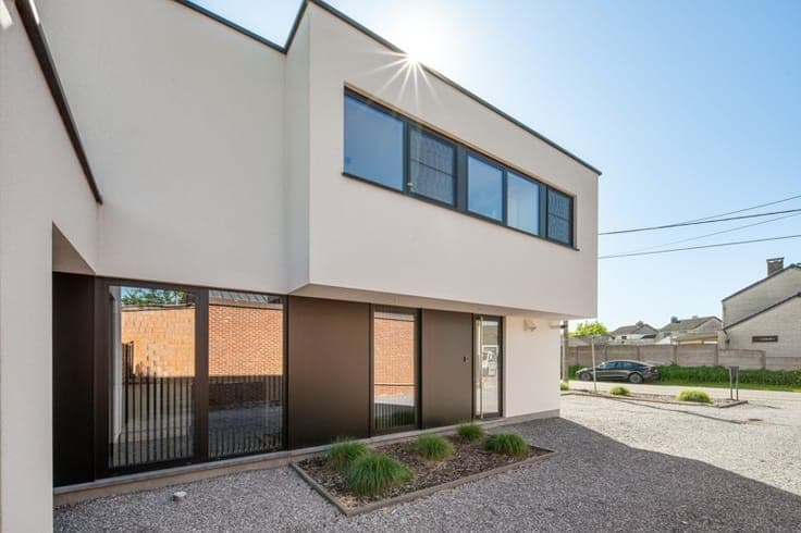 Moderne, zeer energiezuinige nieuwbouwwoning met 3 slaapk...