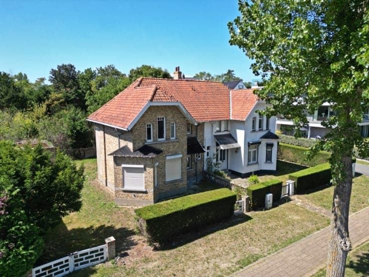 CHARMANTE KOPPELWONING OP UITSTEKENDE LOCATIE