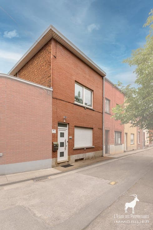 House for sale in MANAGE