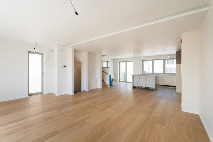 New houses, EPC A, close to the future European School !