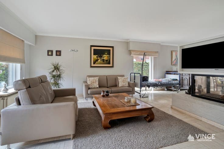 Instapklare, half-open woning met tuin in hartje Mariaburg