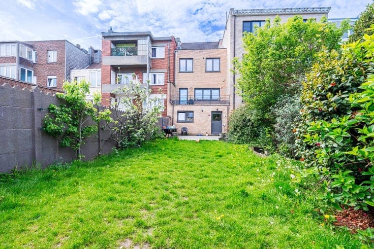 ANDERLECHT – 4-bedroom house, master suite, garden, garage
