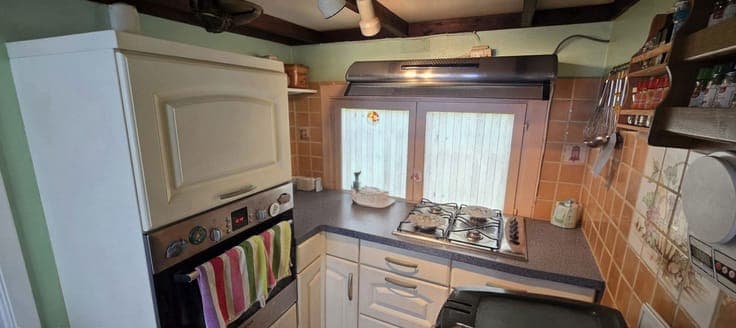 Lovely 2-bedroom bungalow with garden
