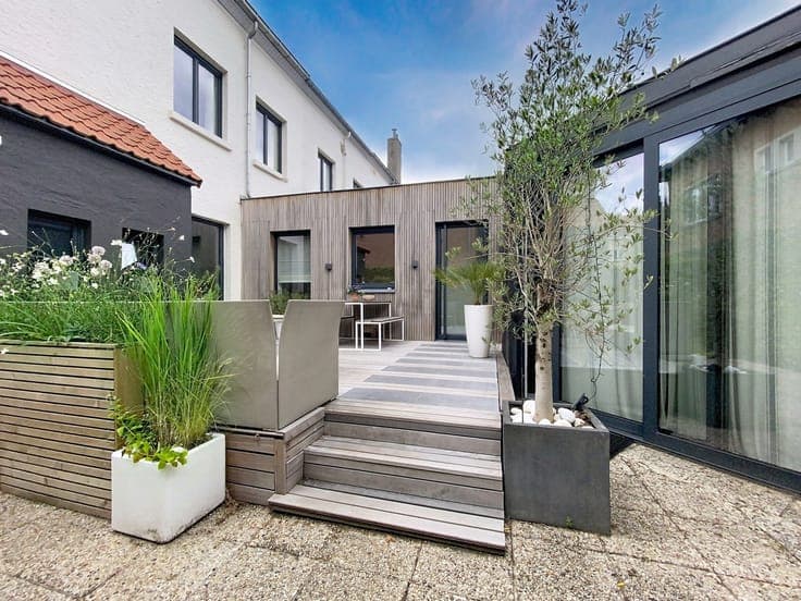 Renovated house with a beautiful terrace – 4 bedrooms – WSP