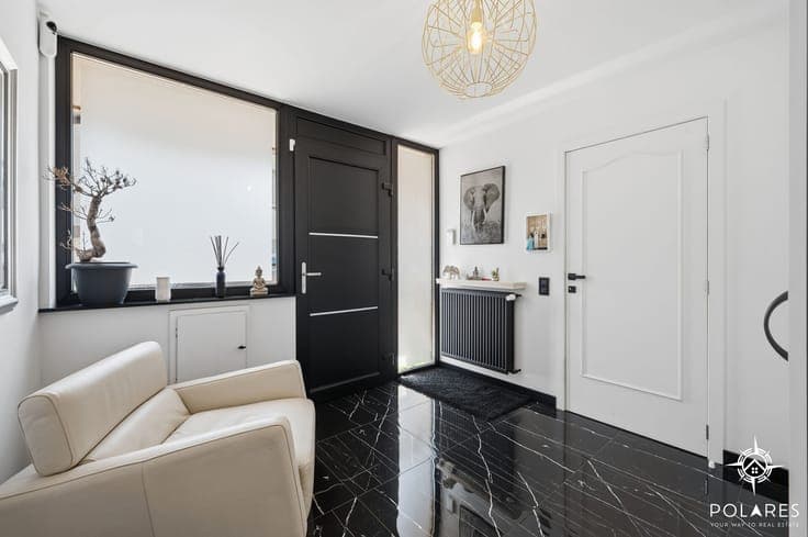 Ready to move in, energy-efficient home (EPC B) with garage