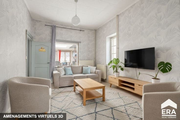 PLEASANT 3-BEDROOM HOUSE + ATTIC, CLOSE TO ALL AMENITIES