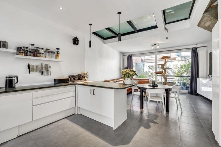 Move-in-ready home with 3 bedrooms in a prime location
