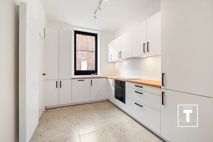 Prachtig en stijlvol gerenoveerde woning op een uitsteken...