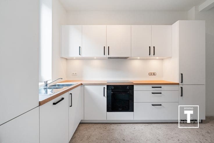 Prachtig en stijlvol gerenoveerde woning op een uitsteken...