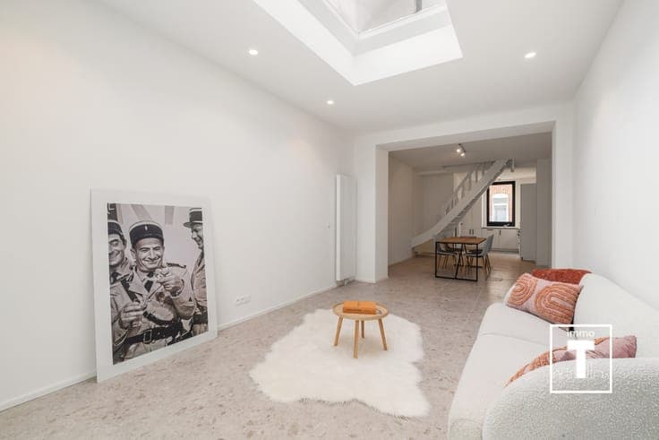 Prachtig en stijlvol gerenoveerde woning op een uitsteken...