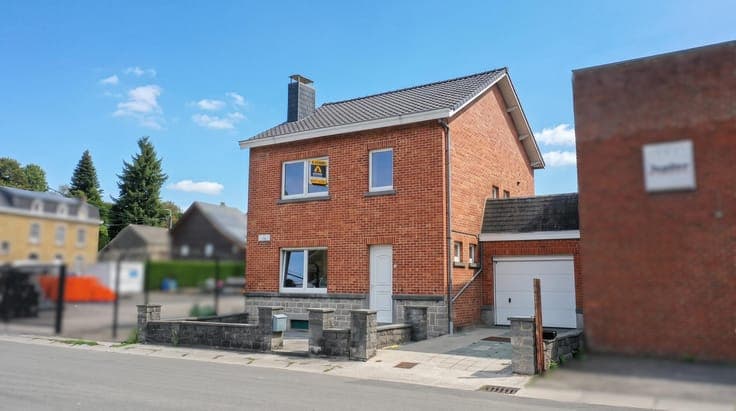 3-bedroom house with garage