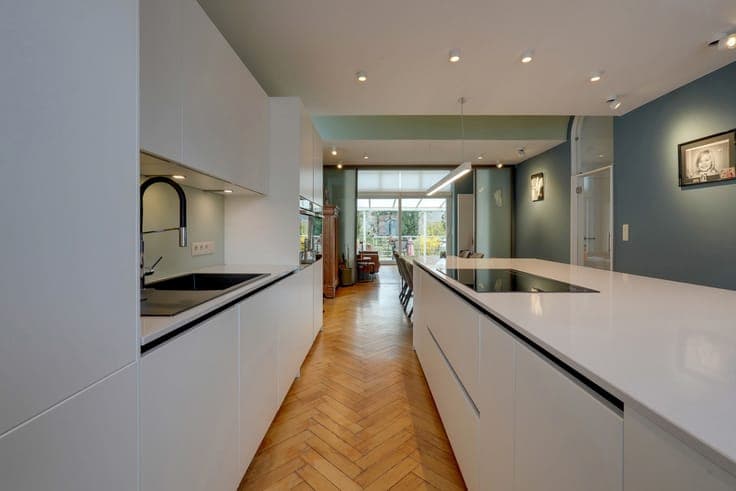 Stunning mansion-style home on the outskirts of the city