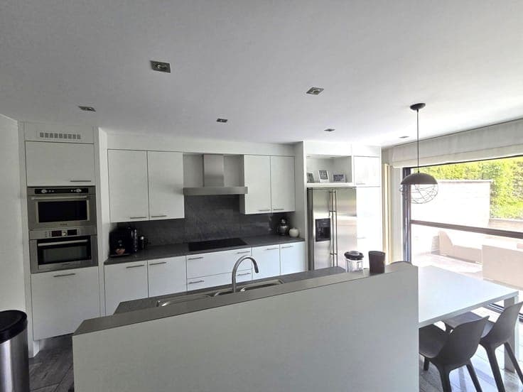Perfectly maintained...ready to move in.
