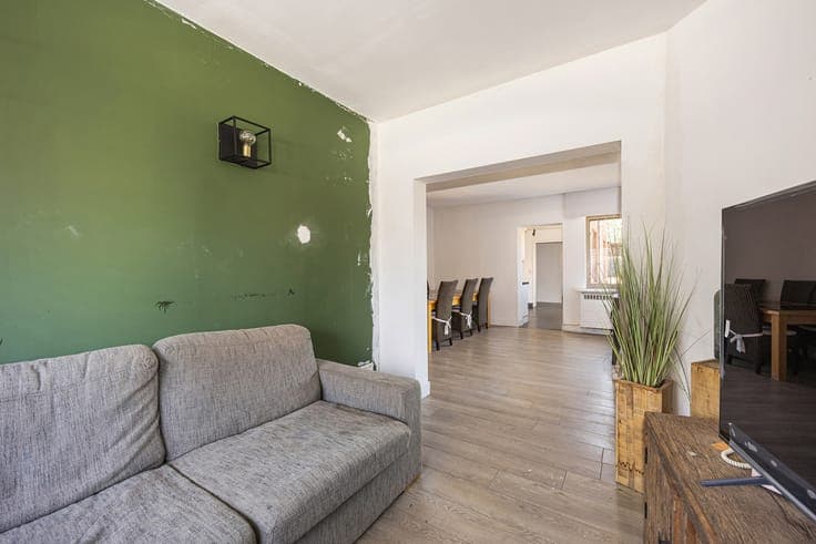 House in Ravels