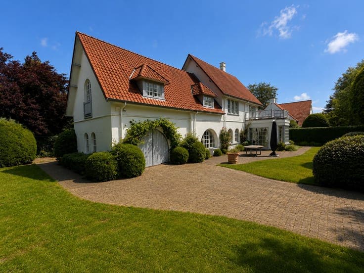 Villa with south-facing garden for sale in Deenspad le Zoute
