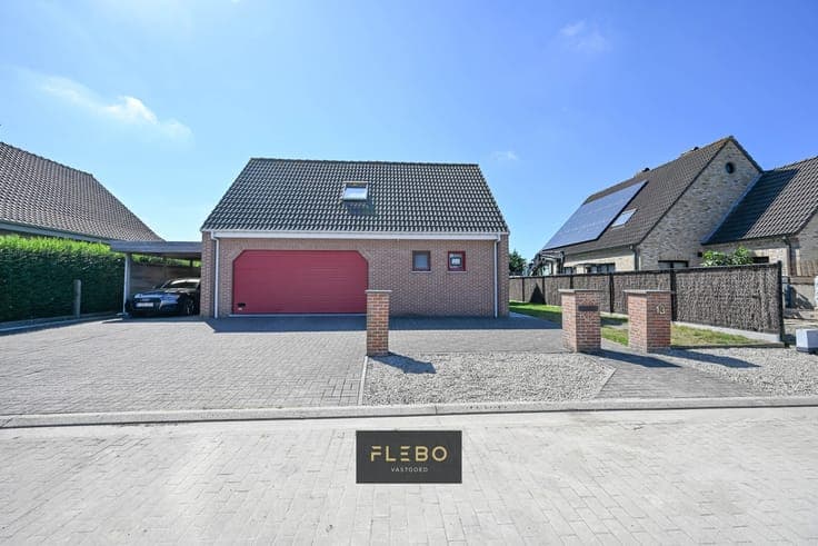Instapklare villa met zuidgerichte tuin op wandelafstand ...
