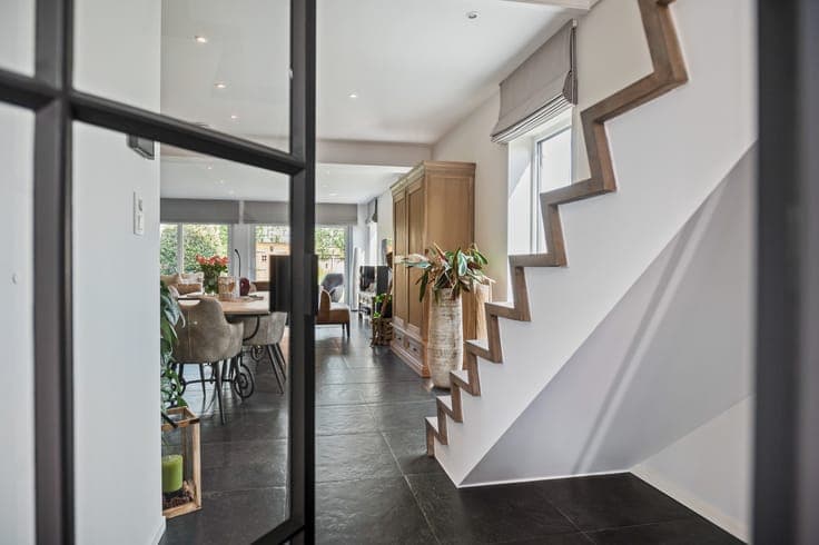 Stijlvolle halfopen BEN-woning met 2 slaapkamers en uitbr...