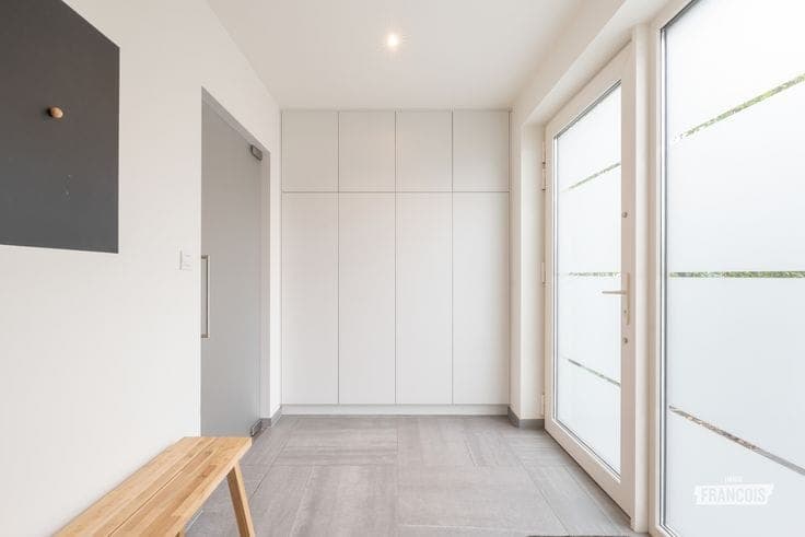 Recent and energy-efficient family home with 4 bedrooms