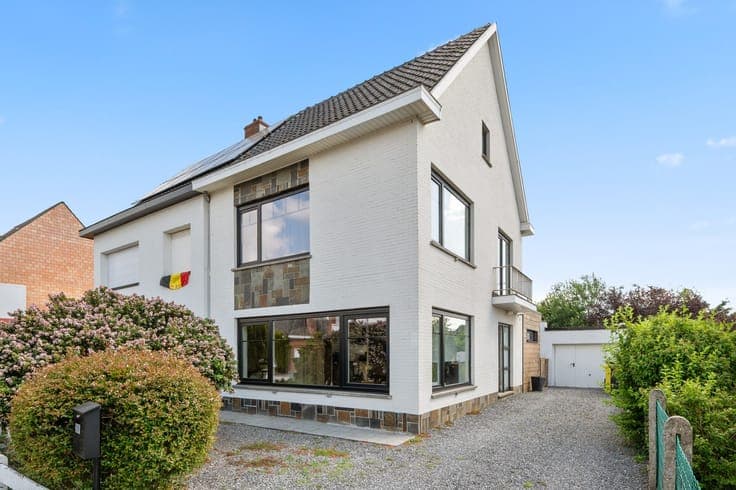 Instapklare, volledig gerenoveerde HO bebouwing met 3 slp...