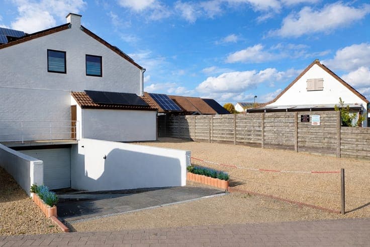 Instapklare woning aan zee met terras, 2 slpks, kkn, bdkr...