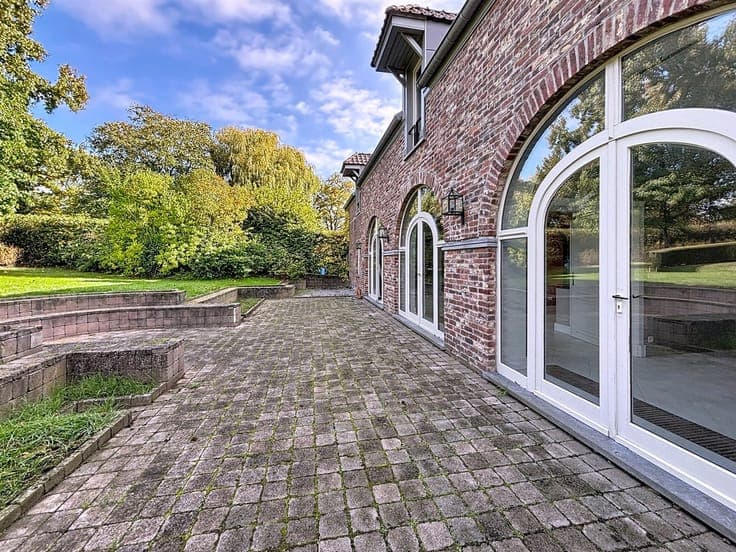 Original property of approximately 600m² on 26.53 ares with