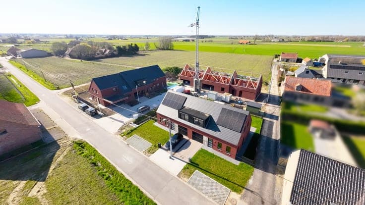 Prachtige nieuwbouwwoning in nieuwbouwproject 'De Mangelaar'