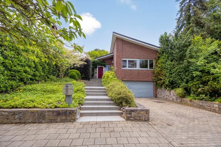 Bright vintage bungalow in a prime location in Leuven.