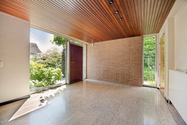 Bright vintage bungalow in a prime location in Leuven.