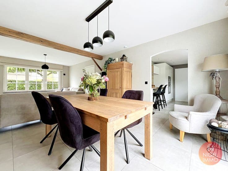 3 chambres, garage, parking, terrasse et jardin, PEB : D.