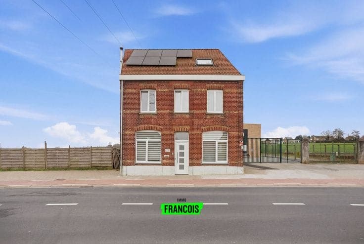 Detached house with 4 bedrooms in Wijtschate for sale!