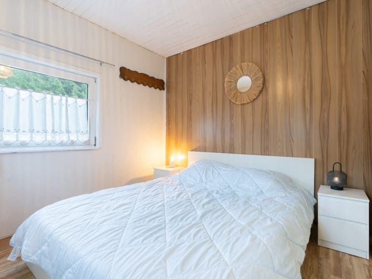 2-bedroom chalet on a 7a plot in Neffe – Bastogne