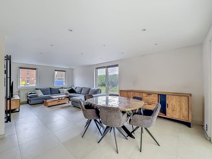 SUPERBE VILLA DE PLAIN-PIED RENOVEE