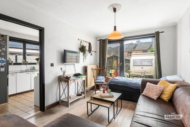 Semi-detached house with 3 bedrooms and garden in Eeklo