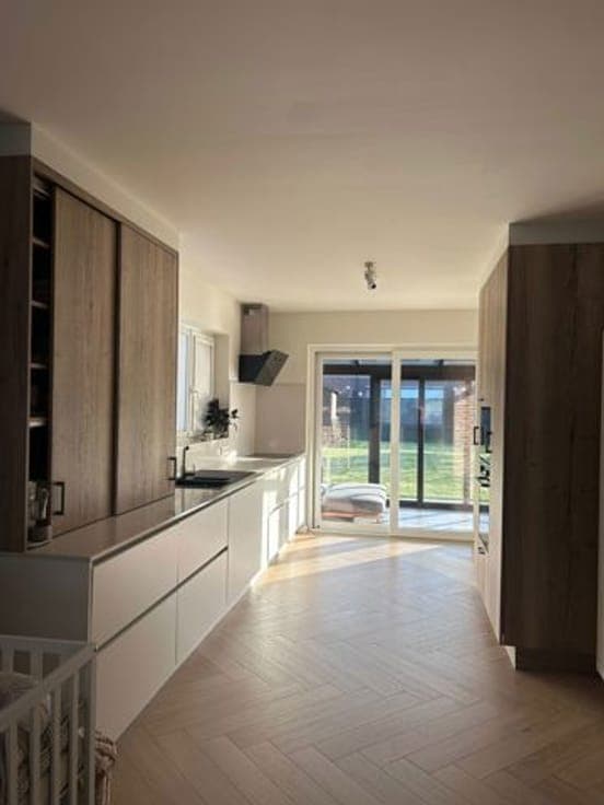 Exclusively renovated detached house in a quiet neighborhood