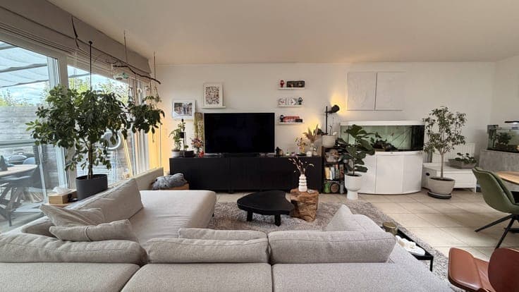 Energy efficient 3-bedroom house with garden and garage in K