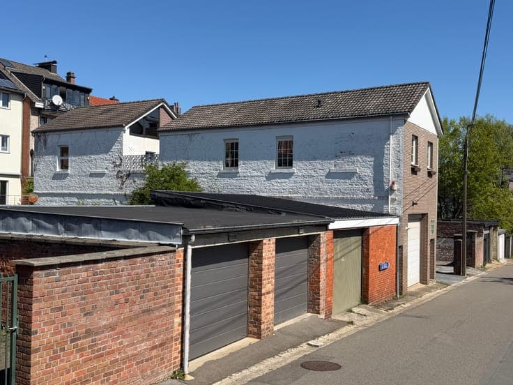 2-Bed House in Eupen with Garage