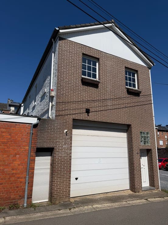 2-Bed House in Eupen with Garage