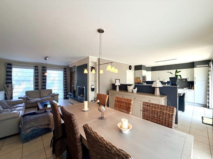 Instapklare ruime woning met zonnige tuin!