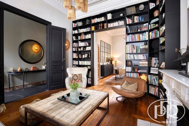 A magnificent mansion dating from 1892, fully renovated