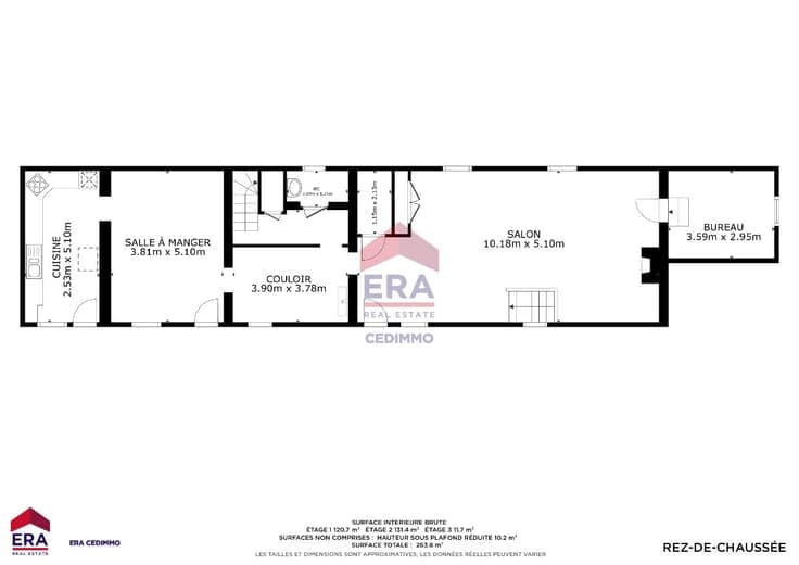 AUTHENTIC U-SHAPED FARMHOUSE IN A CHARMING HAMLET!