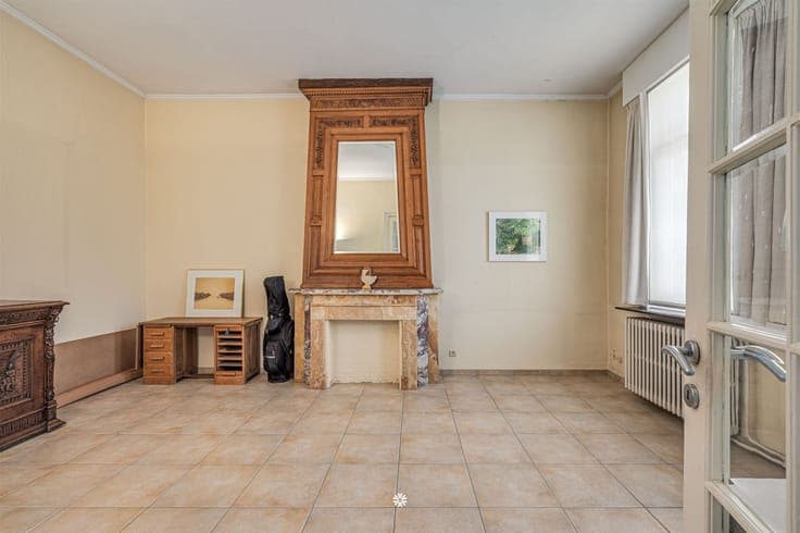 Prachtige herenwoning met grote tuin in centrum Vrasene