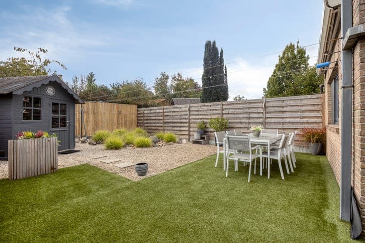 Woning met tuin, garage en 4 slpk nabij centrum Diksmuide