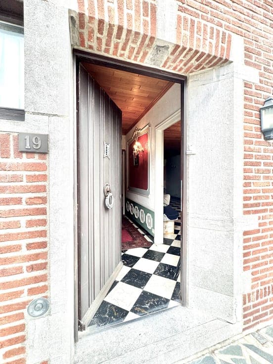 WONING MET UITWEG | 3 KAMERS | TUIN | DUBBELE GARAGE | 28...