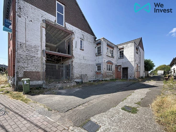 Geraardsbergen - House to renovate with garden & garage