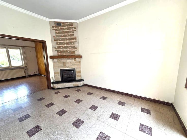 Semi-detached house with parking facilities...