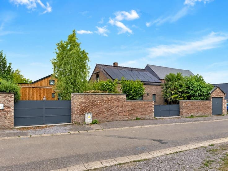 House in Wasseiges