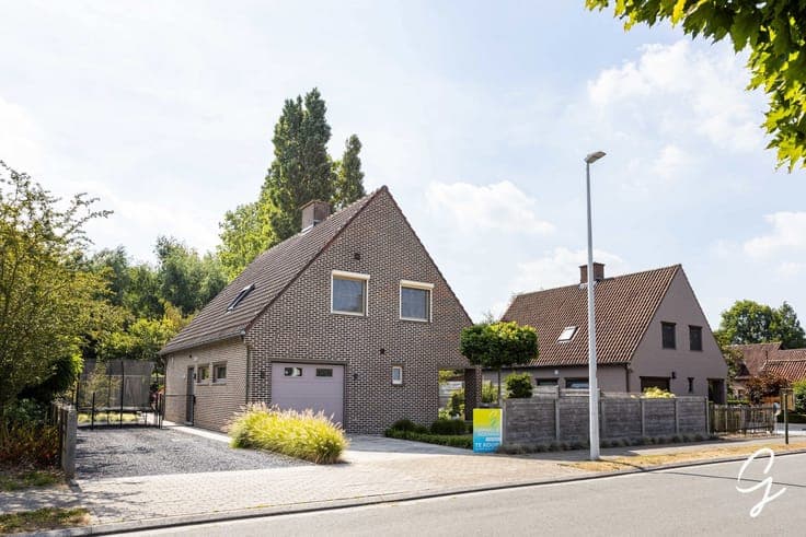 House in Wichelen