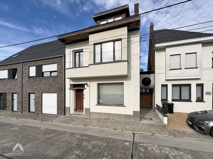 Energy-efficient family home, 4 beds, 2 baths, garden access