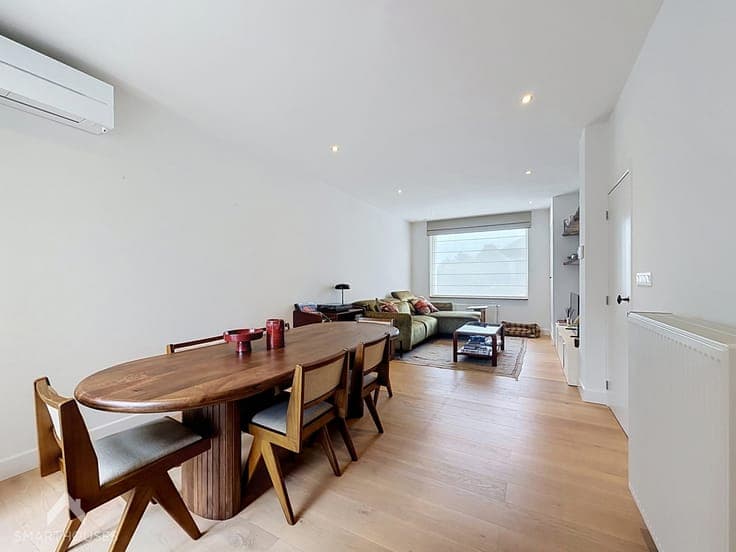 Energy-efficient family home, 4 beds, 2 baths, garden access